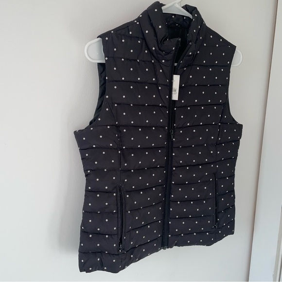 NWT Colebrook Woman’s Small Black Polka Dot Sleeveless Puff Vest - Picture 2 of 8